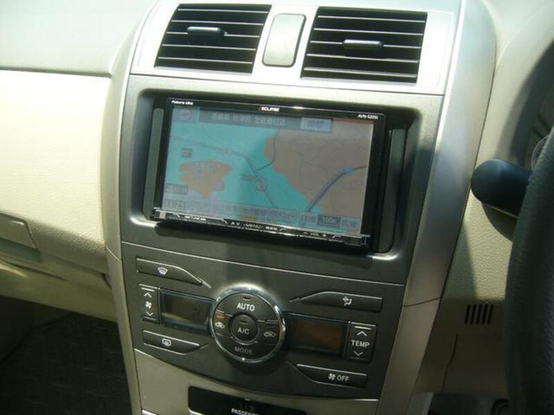COROLLA AXIO