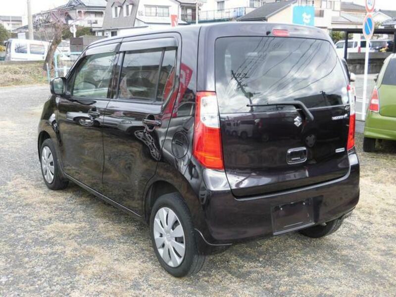 WAGON R