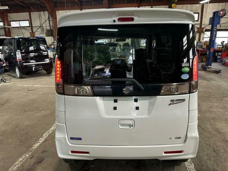 SPACIA CUSTOM