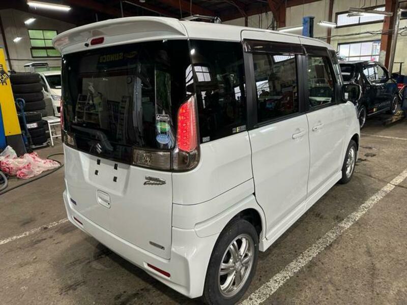 SPACIA CUSTOM