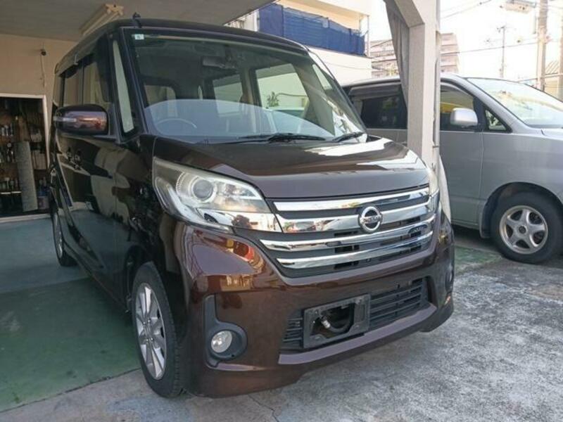 NISSAN DAYZ ROOX