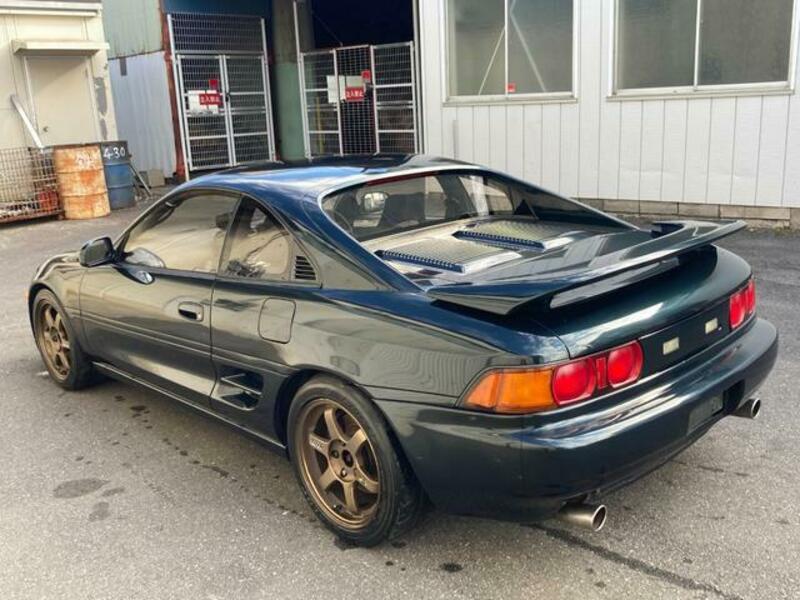 MR2