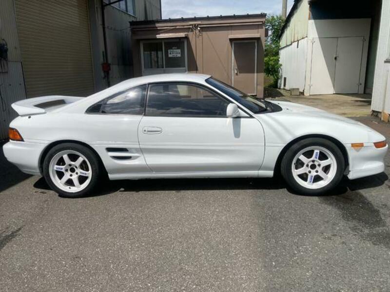 MR2