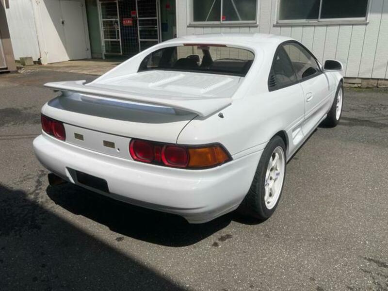 MR2