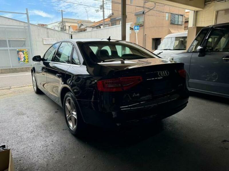 A4