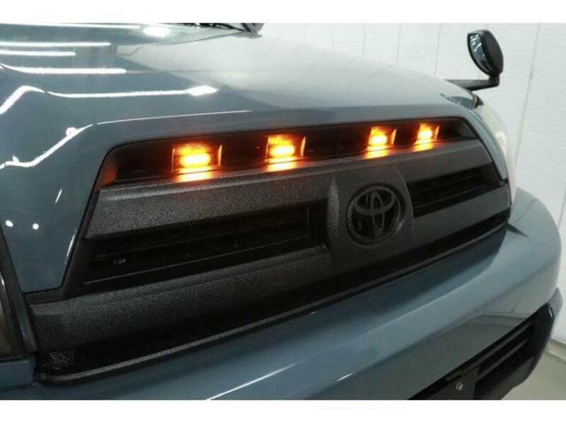 HILUX SURF