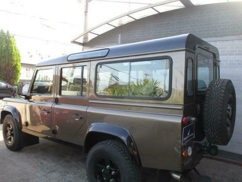 DEFENDER