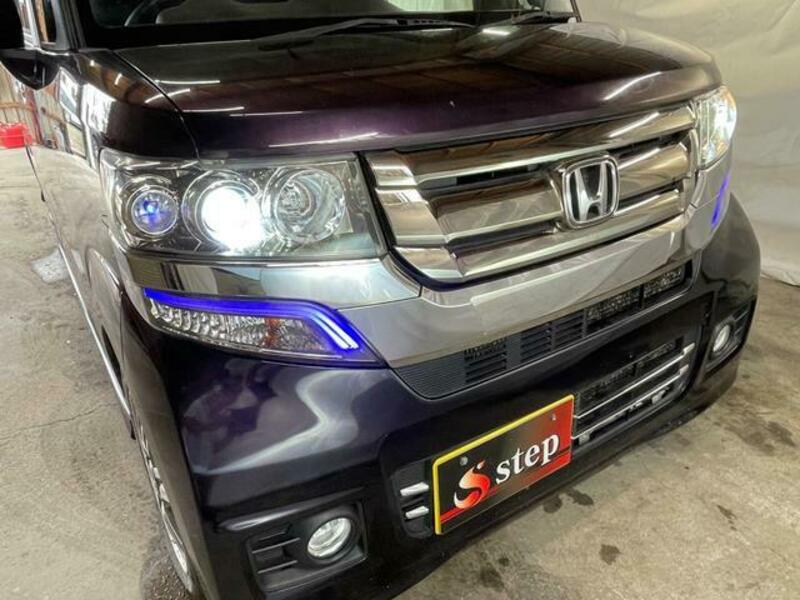 N BOX CUSTOM
