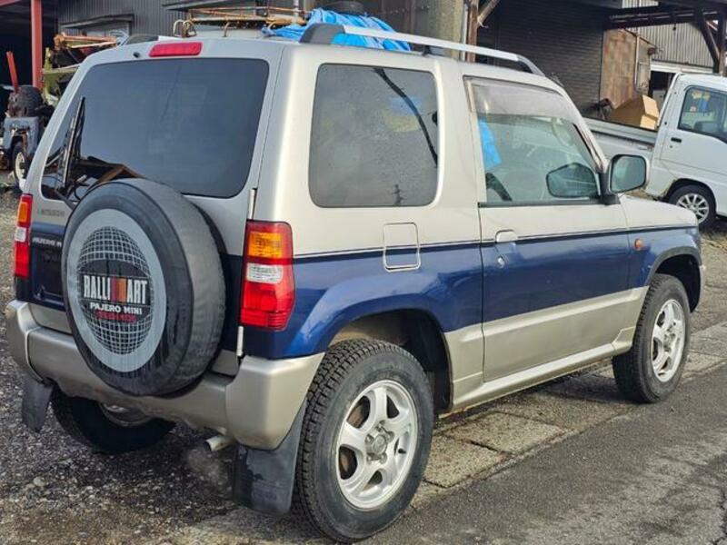 PAJERO MINI
