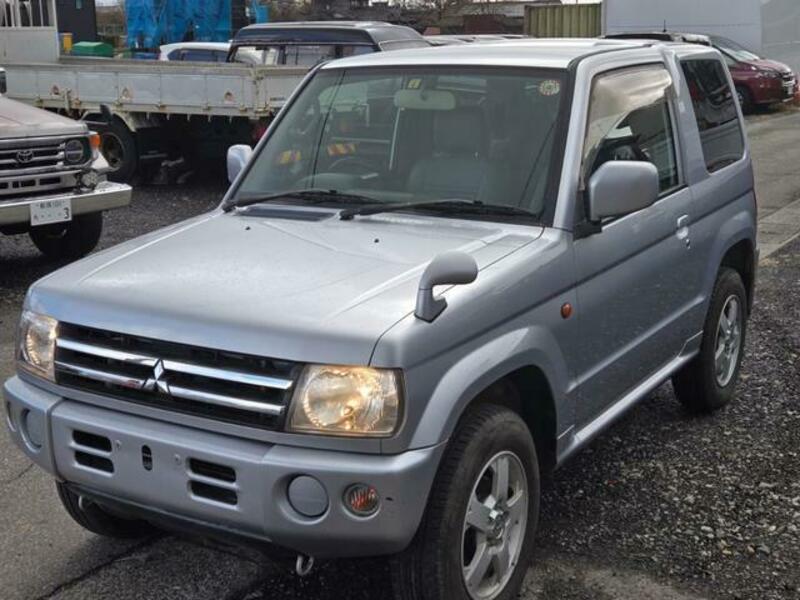 PAJERO MINI