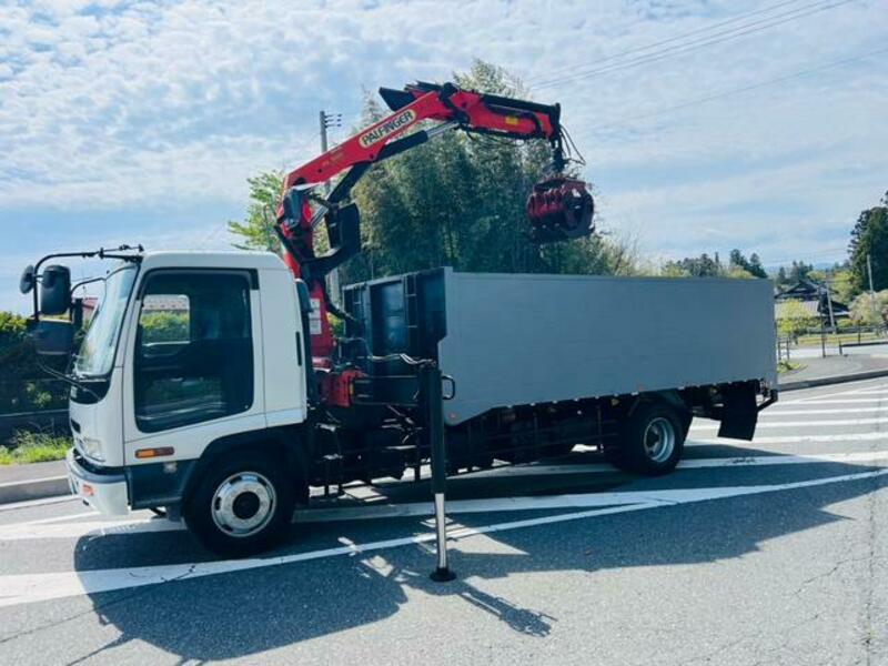 ISUZU FORWARD