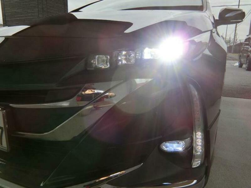 PRIUS PHV