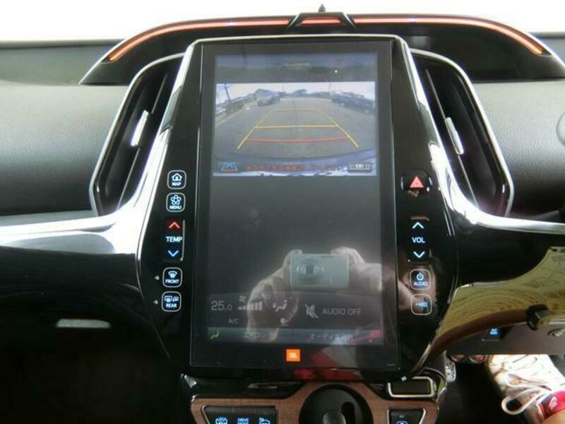 PRIUS PHV