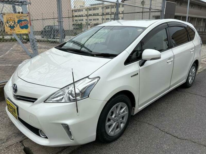 PRIUS ALPHA