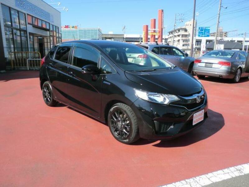 FIT HYBRID