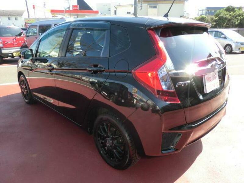 FIT HYBRID
