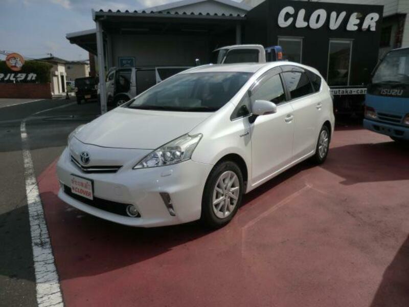 PRIUS ALPHA