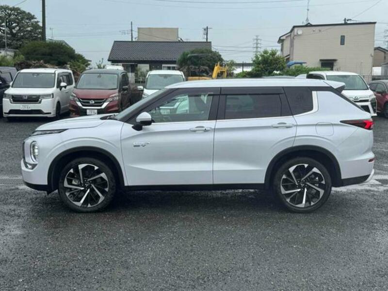 OUTLANDER PHEV