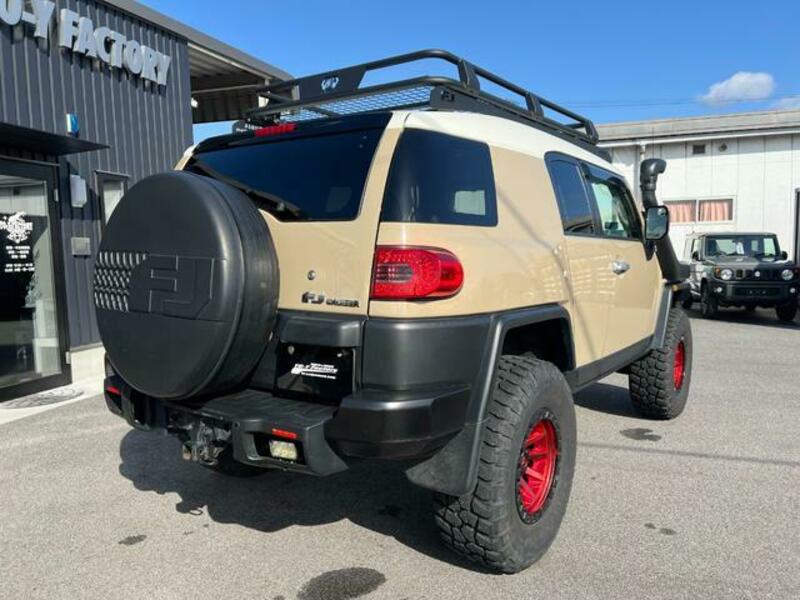 FJ CRUISER