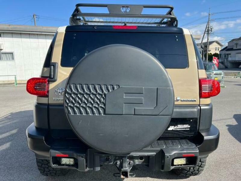 FJ CRUISER