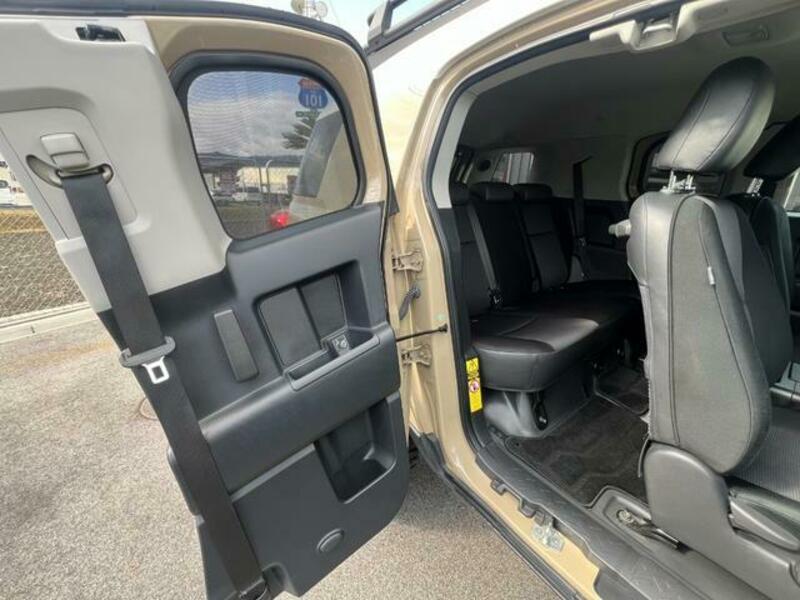 FJ CRUISER
