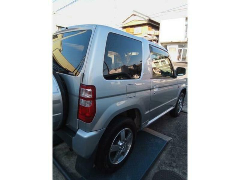 PAJERO MINI