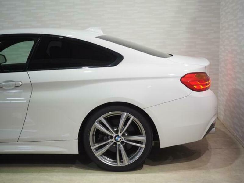 4 SERIES