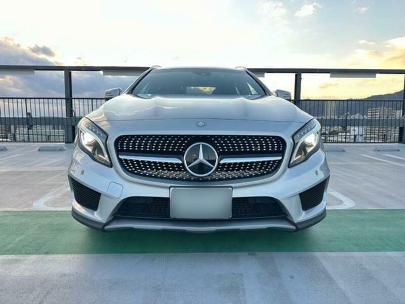 GLA CLASS