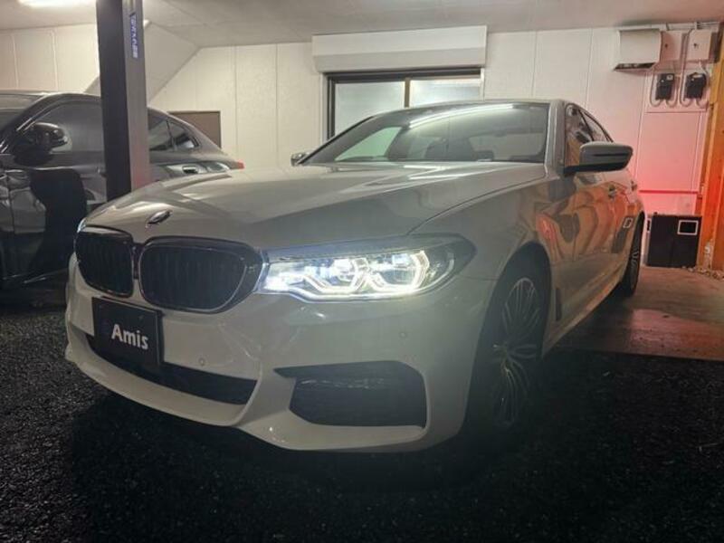 BMW 5 SERIES