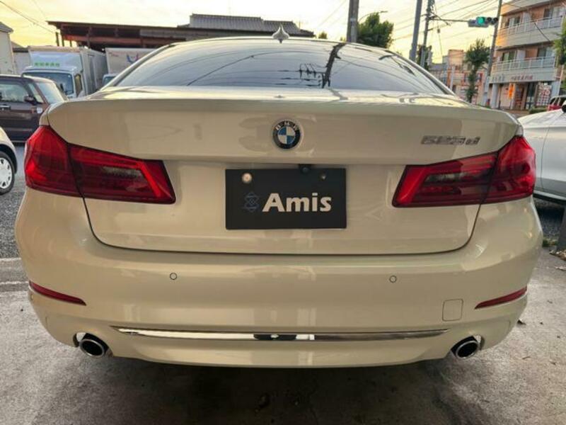 5 SERIES