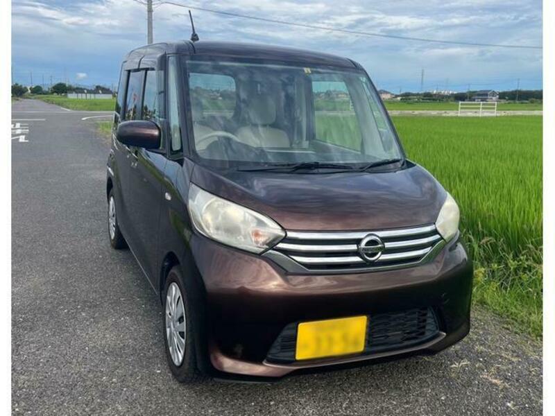 NISSAN DAYZ ROOX