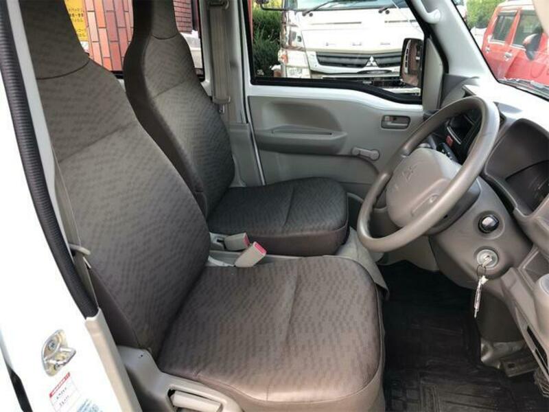 MINICAB VAN