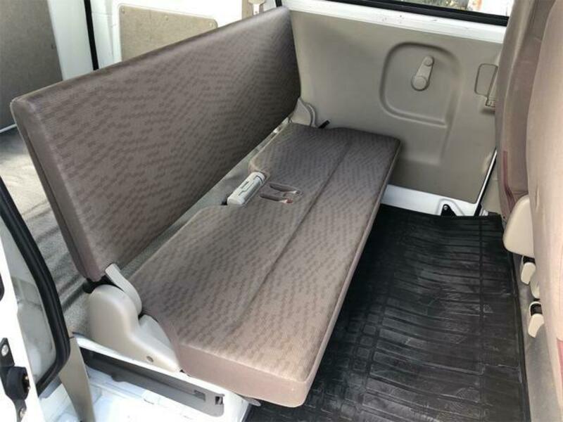 MINICAB VAN