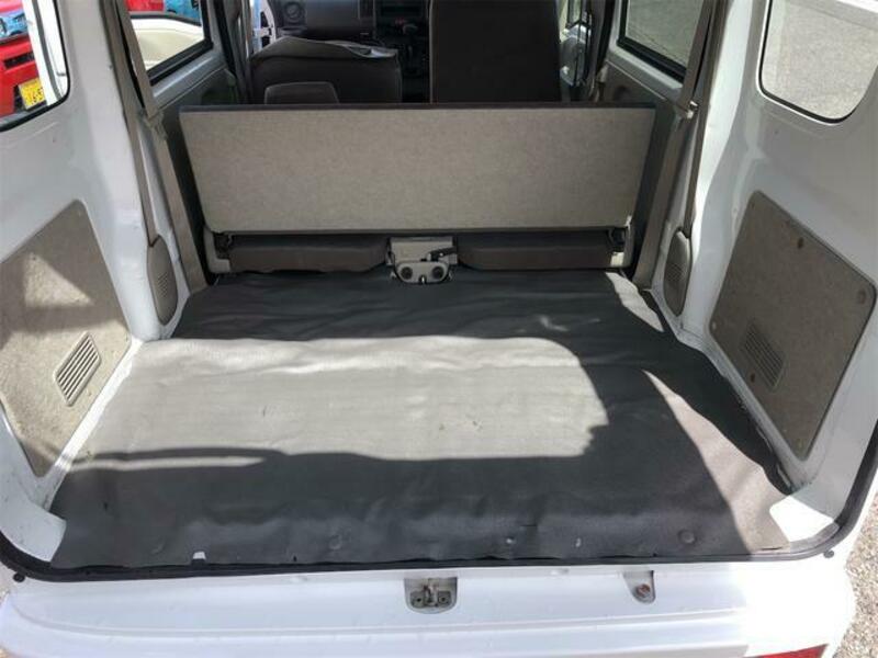 MINICAB VAN