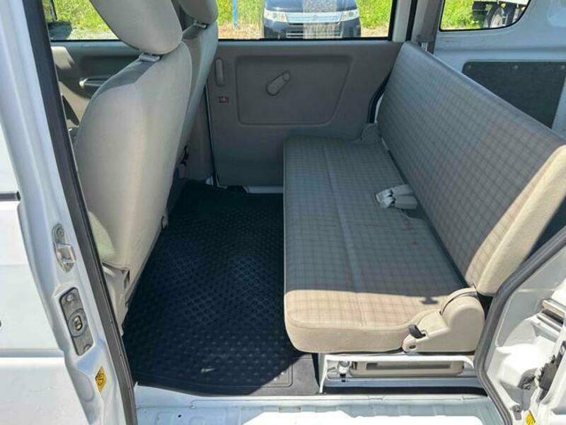 MINICAB VAN