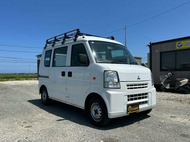 MITSUBISHI MINICAB VAN