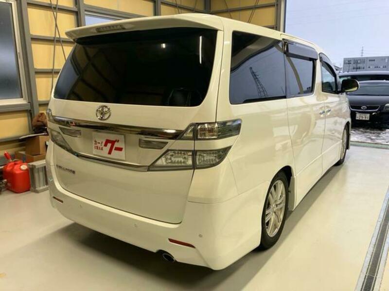 VELLFIRE