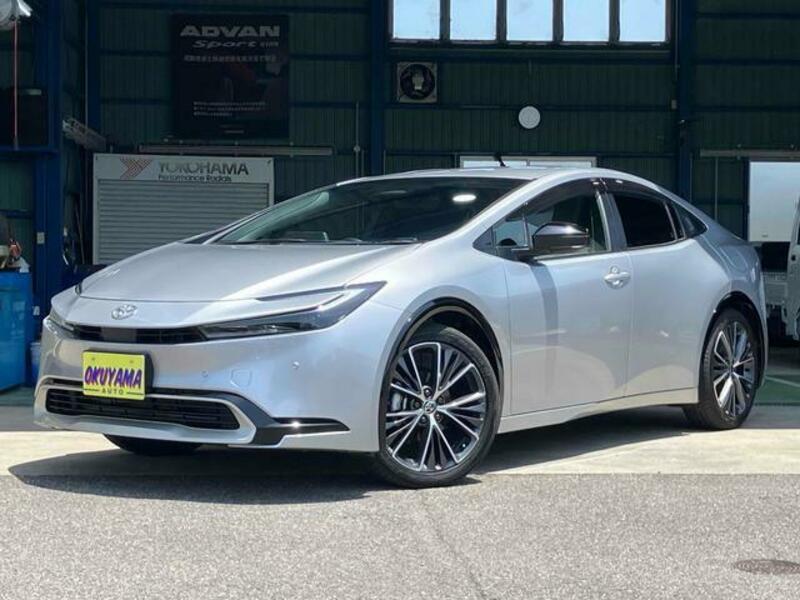 TOYOTA PRIUS