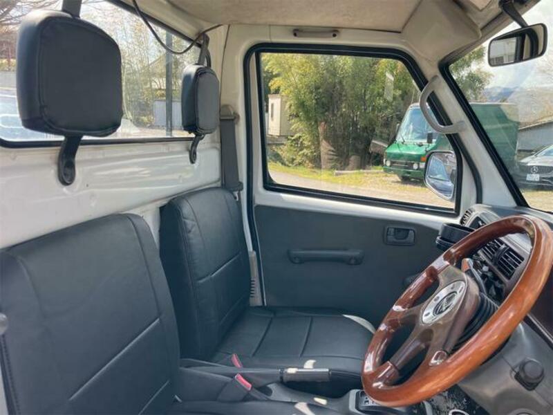 MINICAB TRUCK