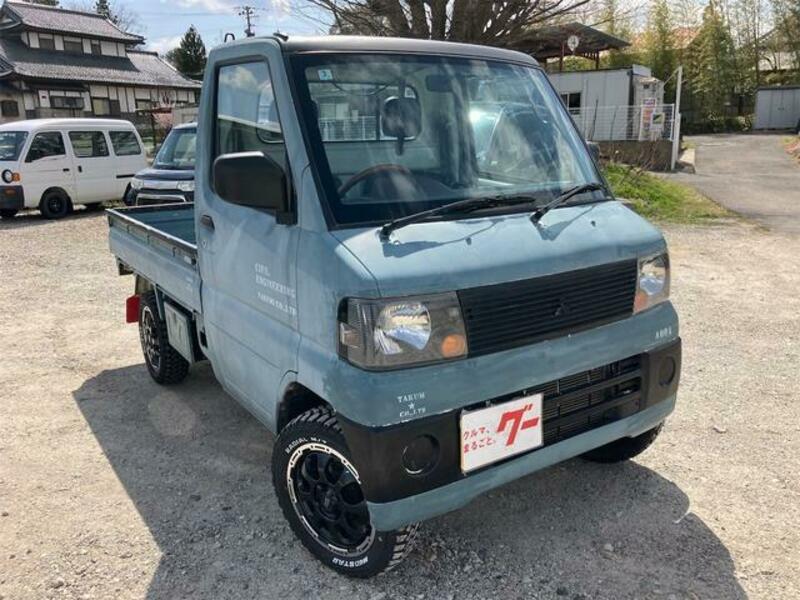 MINICAB TRUCK