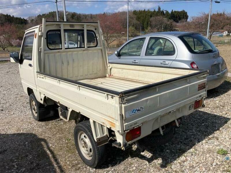 MINICAB TRUCK