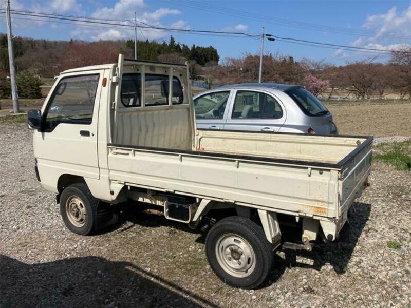 MINICAB TRUCK