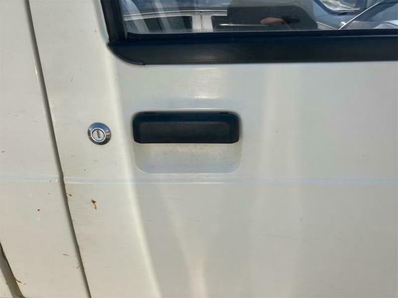 MINICAB TRUCK