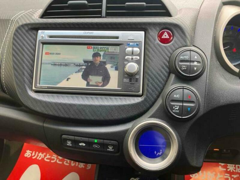FIT HYBRID