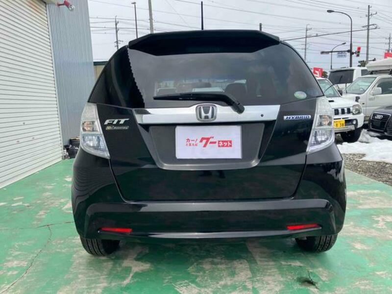 FIT HYBRID
