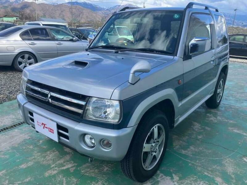 MITSUBISHI PAJERO MINI