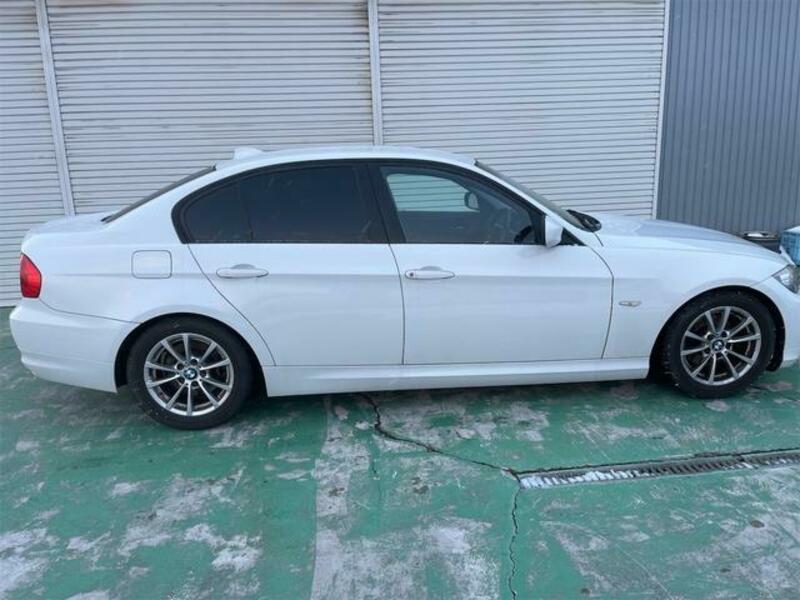 3 SERIES