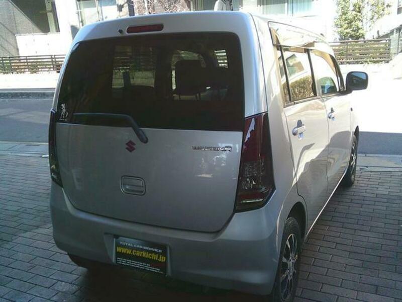 WAGON R