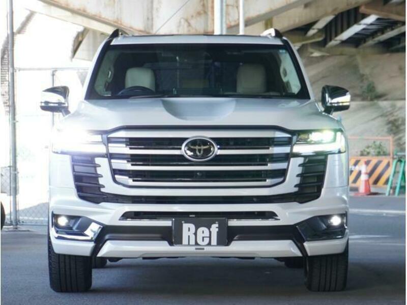 LAND CRUISER