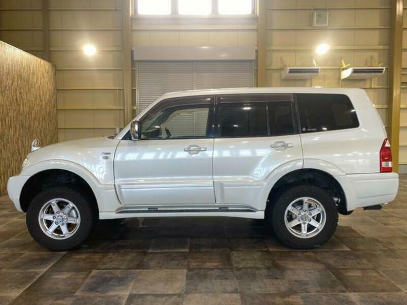 PAJERO